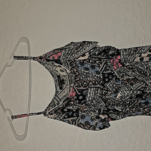 Beautiful Cold Shoulder Maxi Dress - Picture 5 of 13